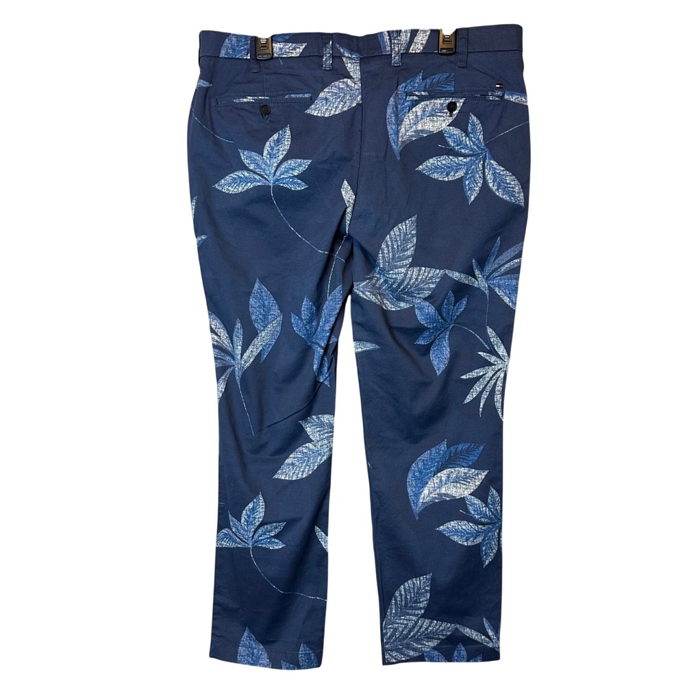 Tommy Hilfiger Chino Pants Mens 38x30 Blue Excellent Tropical Leaf Print Stretch - Picture 2 of 8